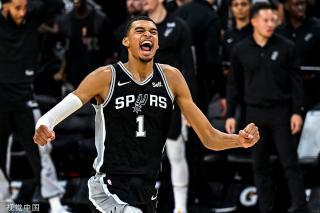 普遍对埃泽 普遍对埃泽