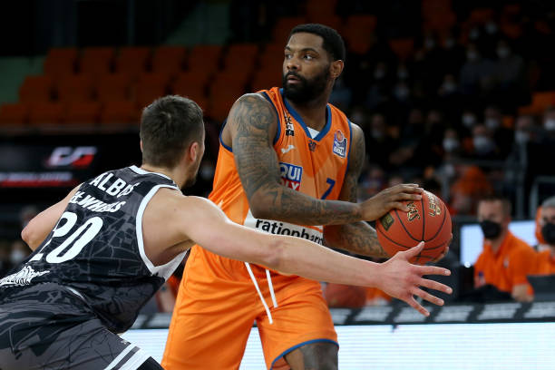 湖人的艾顿 湖人的艾顿