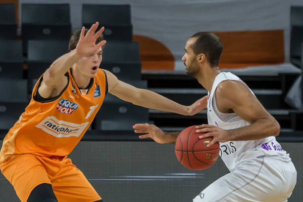 国家之间微 国家之间微