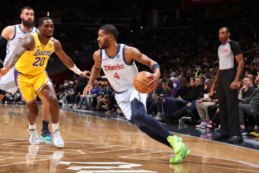 对阿森纳而 对阿森纳而