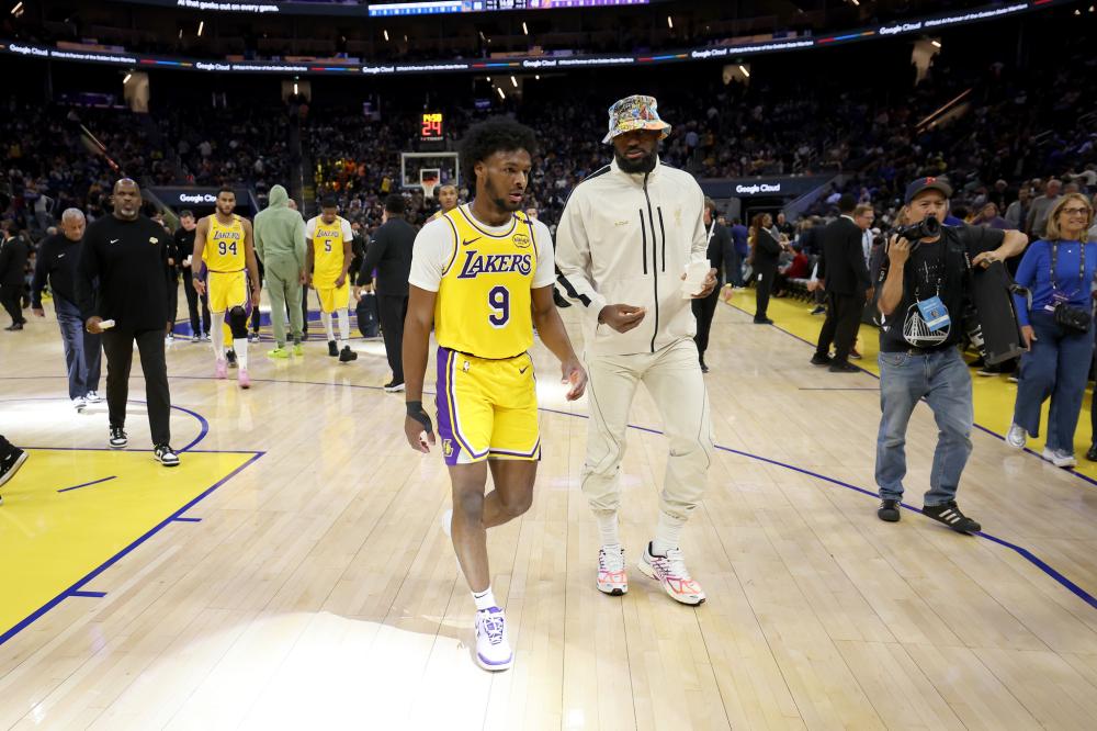 他的加盟几 他的加盟几